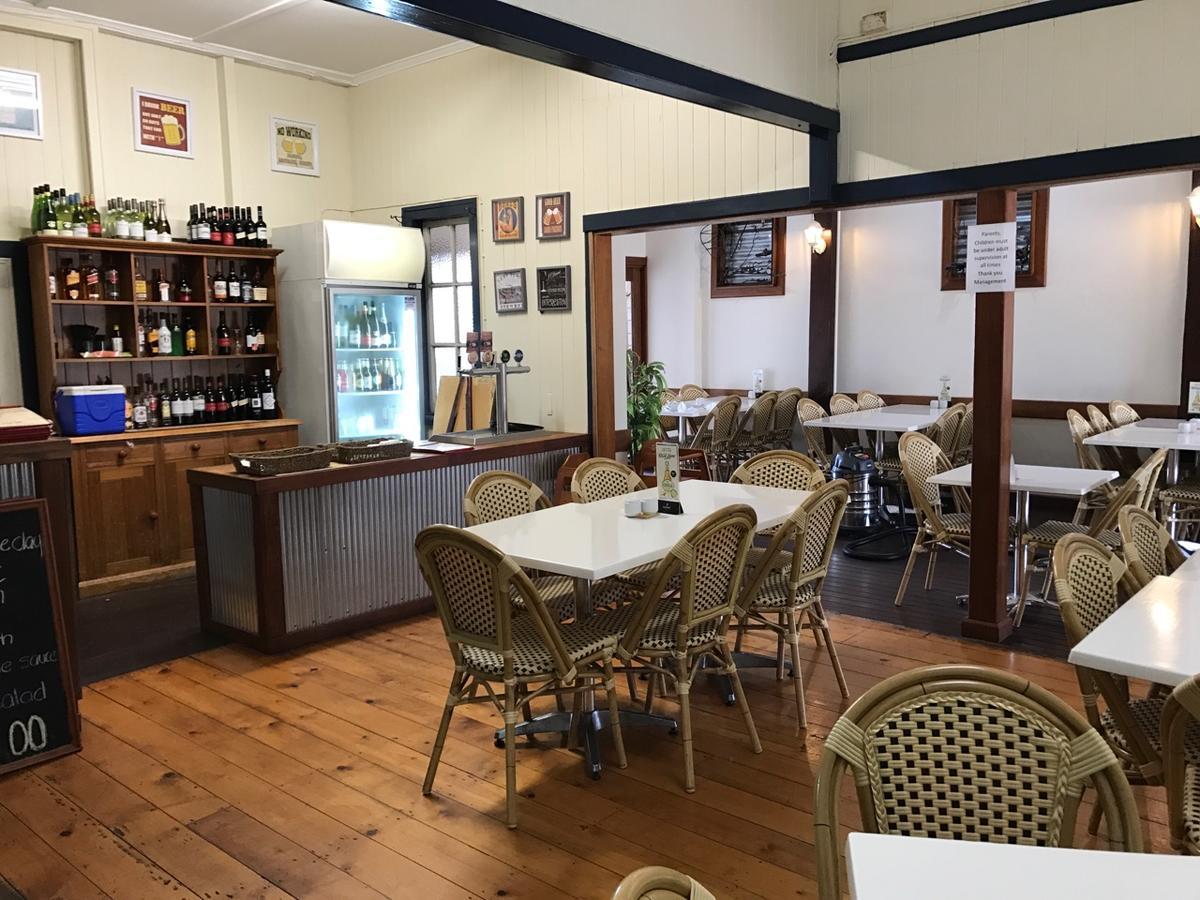 Exchange Hotel Toogoolawah Экстерьер фото